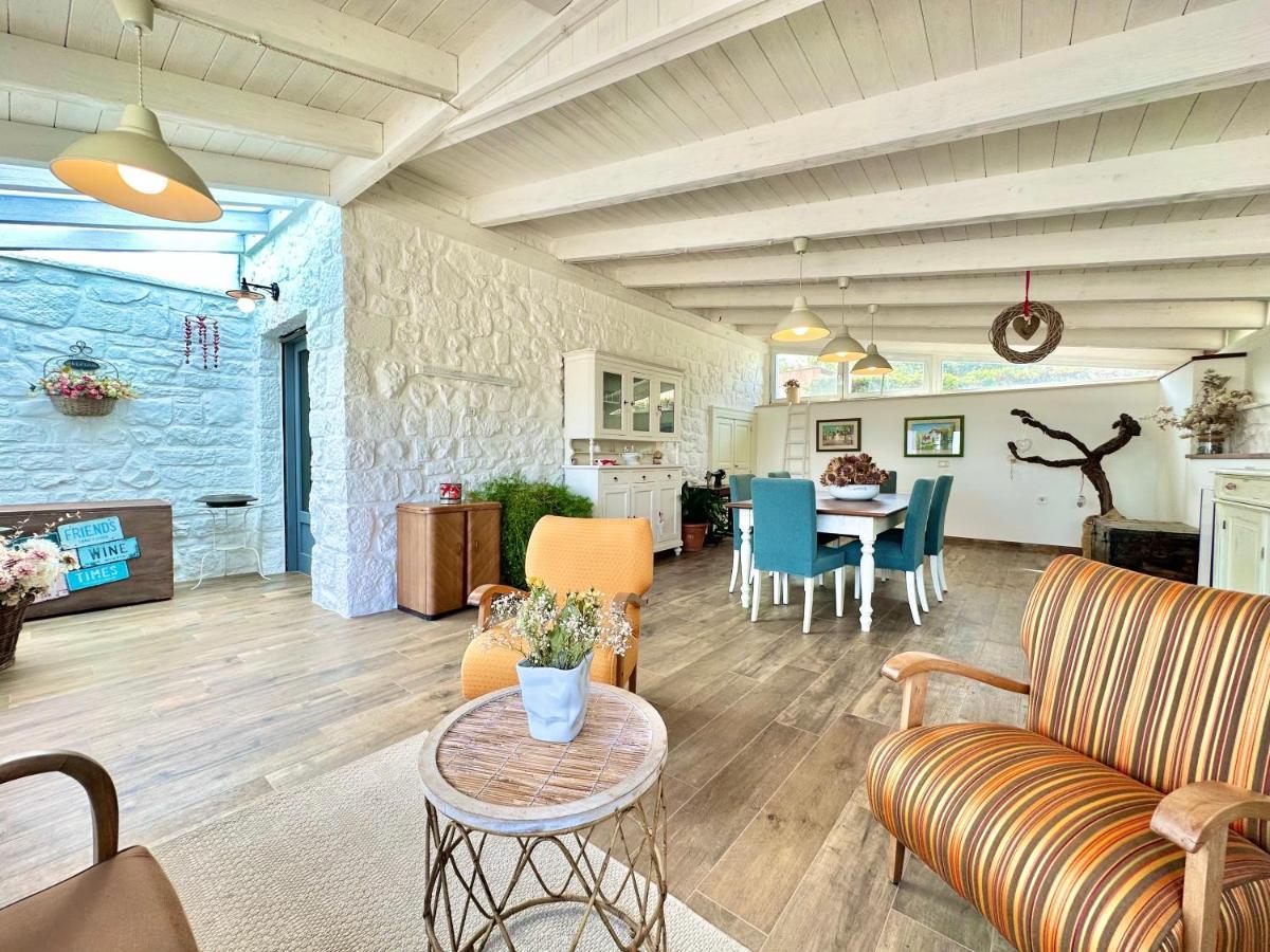 Villa Trullo Il Carrubo à Alberobello Extérieur photo